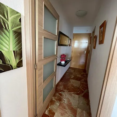 Apartamento Frente Al Mar Primera Linea De Playa Apartment With 2 Bedrooms Beachfront Lägenhet