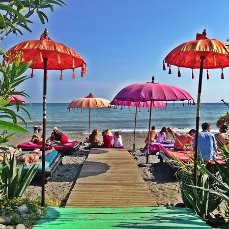 Apartamento Frente Al Mar Primera Linea De Playa Apartment With 2 Bedrooms Beachfront *